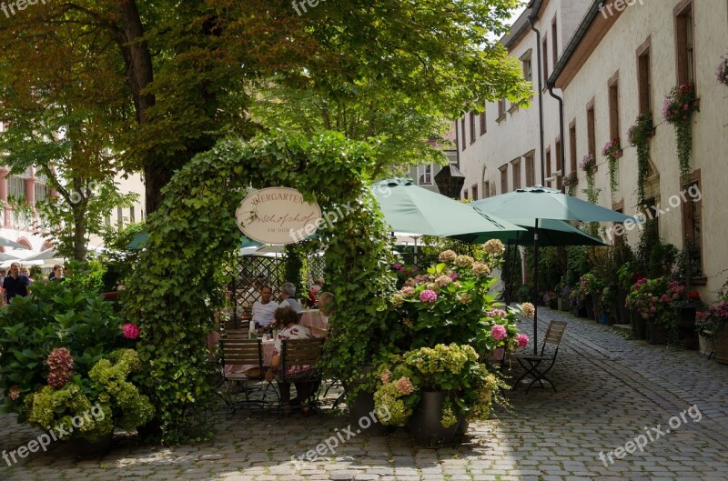 Beer Garden Chairs Dining Tables Summer Cozy