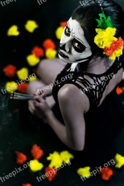 Day Of The Dead Death Women Dark Halloween