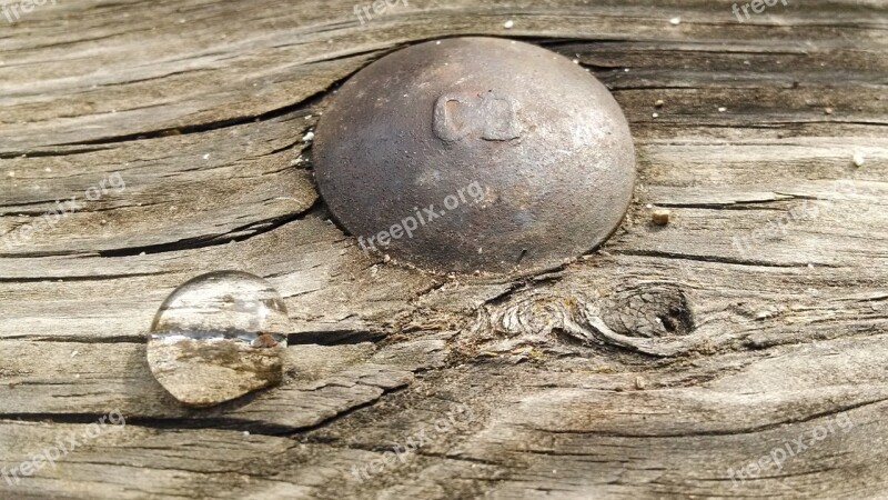 Picnic Table Water Drop Nail