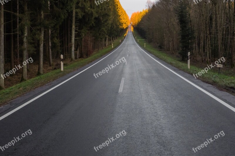 Road Infinite Asphalt Wide Freedom