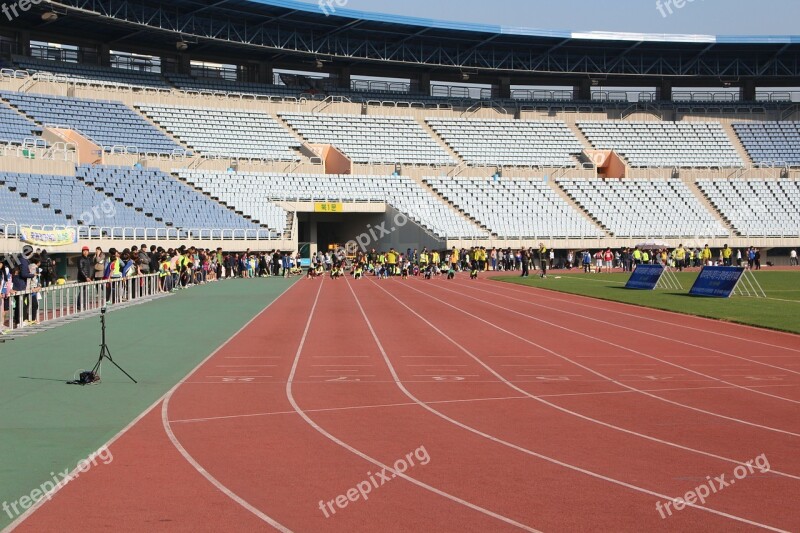 Stadium Exercise Running Game Playground