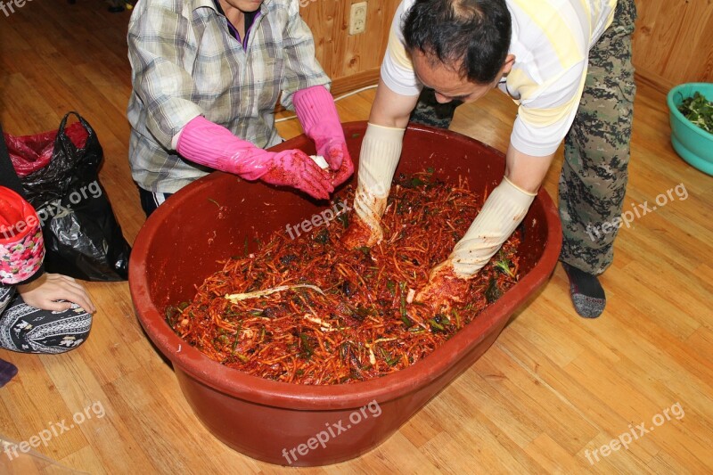 Kim Jang Kim Jang-chul Sauerkraut Dip Kimchi Making Kimchi