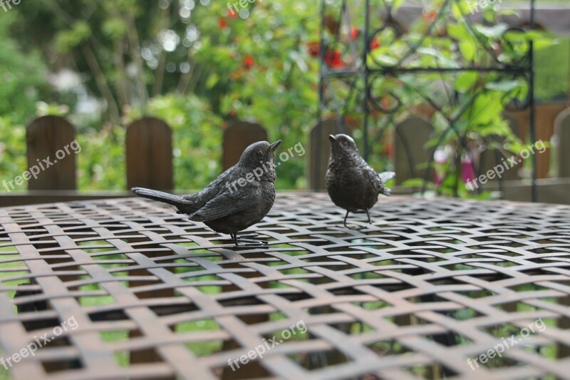 Blackbirds Garden Birds Table Decorations Ornament