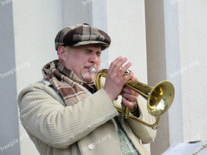 Trumpeter Musician Street Music Street Musicians Trumpet