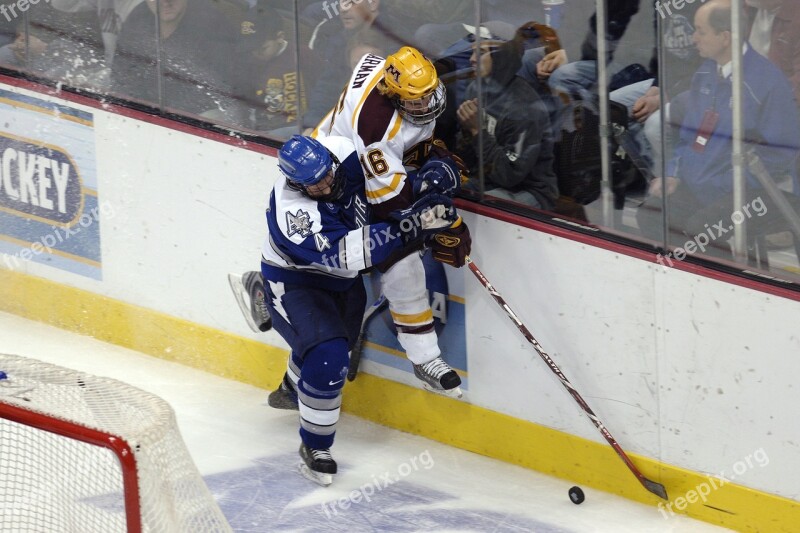 Ice Hockey Players Pass Forward Contact