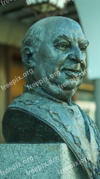 Segovia Statue Candido Azoquejo Portrait