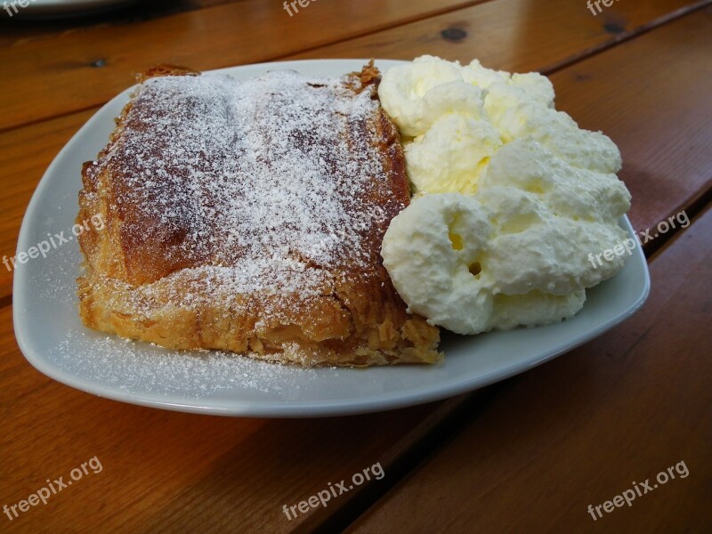 Apple Strudel Cream Whipped Cream Strudel Dessert