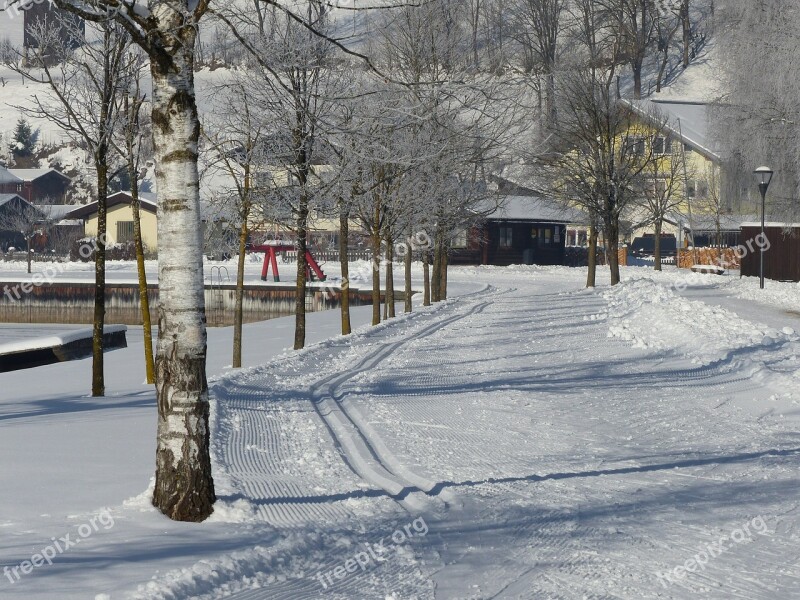 Trail Prepared Trace Snow Cold