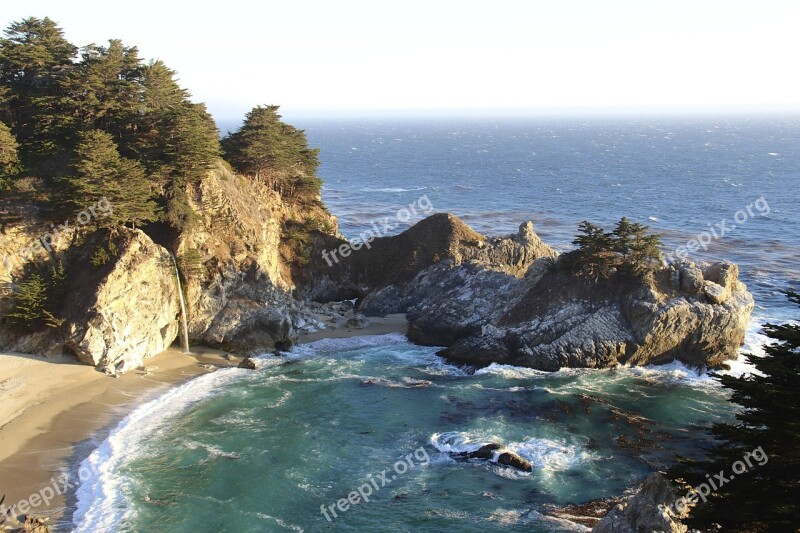 Julia Pfeiffer Burns Bay Sea State Park Usa