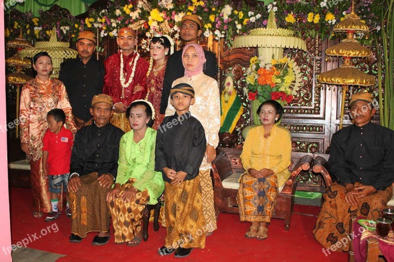 Wedding Traditional Javanese Tradition Batik Culture