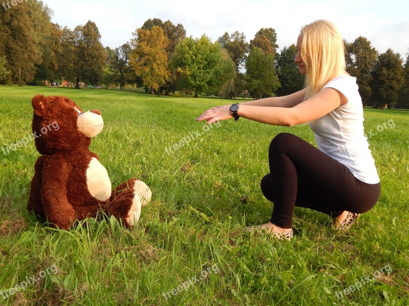 Bear Girl Friend Stromovka Park