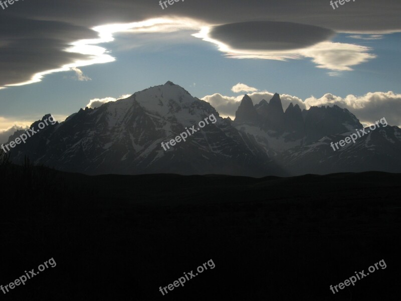 Granite Mountains Cloud Ufo Cloud Torres Del Paine Free Photos