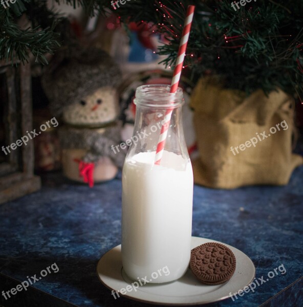 Santa Milk Christmas Glass Celebration