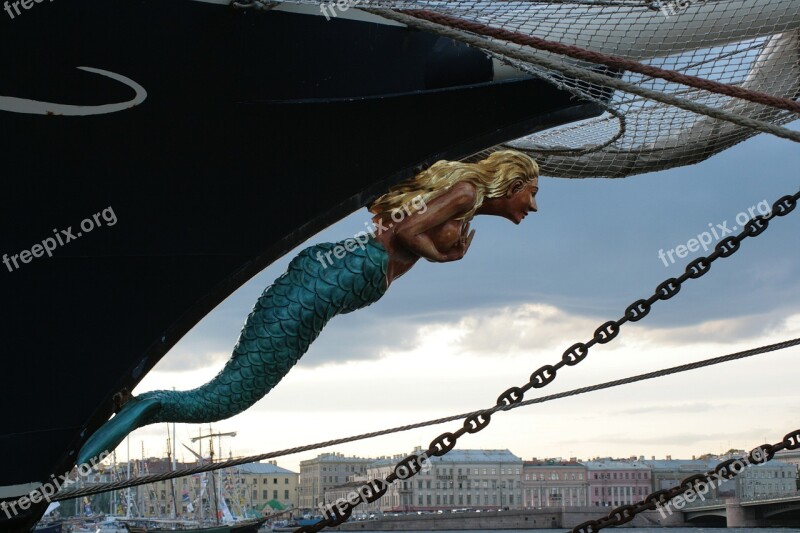 Mermaid On The Bow Evening Gloomy Sky Grey Sky