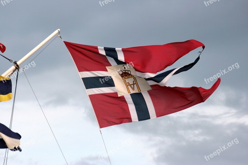 Sky Flag Gloomy Sky Wind Free Photos