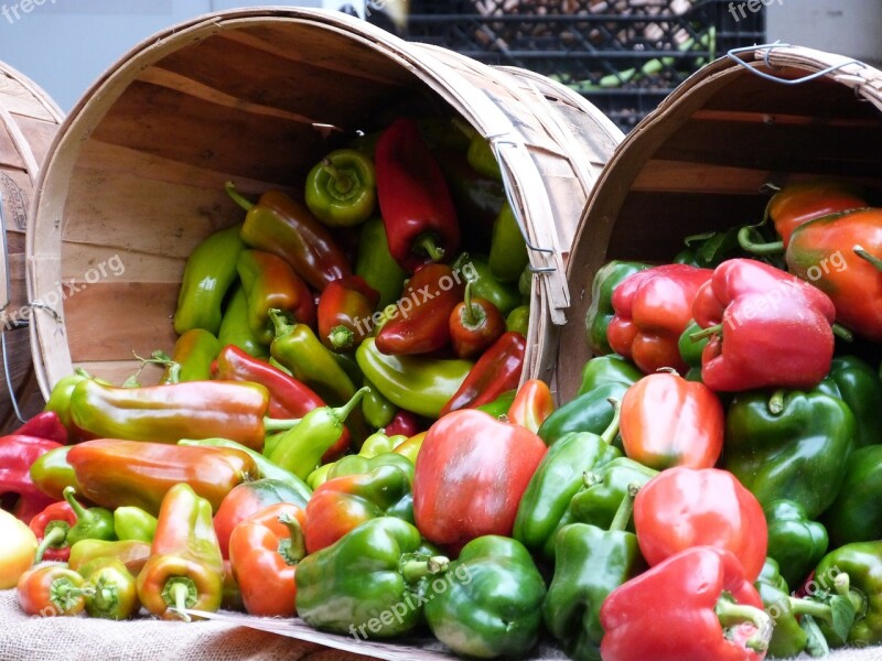 Pepper Red Green Baskets Vegetable