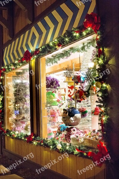 Christmas Store Window Display Free Photos