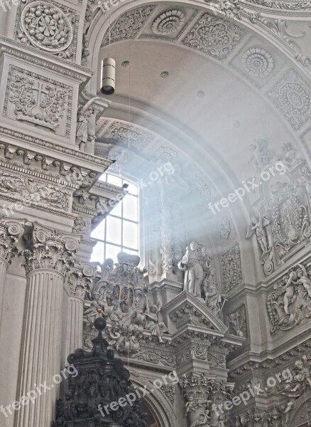 Church Baroque Window Sunbeam Church Window