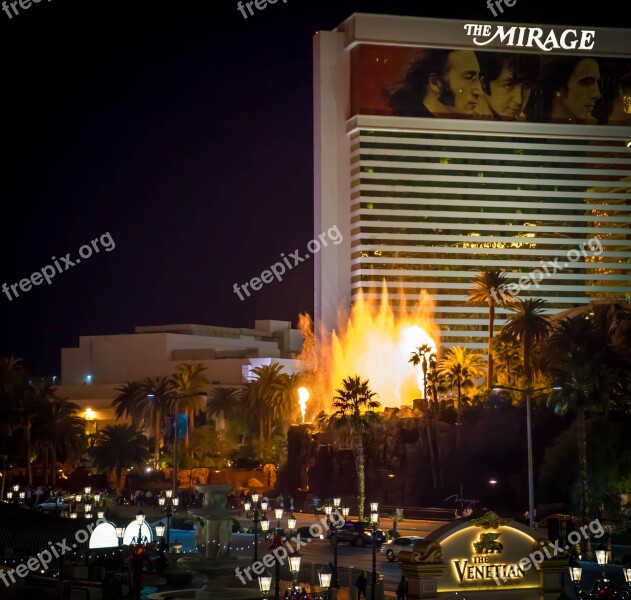 Mirage Las Vegas Fire Enhibit Landscape View