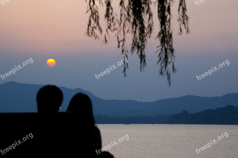 Hangzhou China Lake Sunset Couple