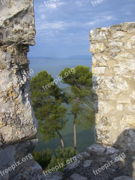 Battlements Castle Middle Ages Loopholes Historically