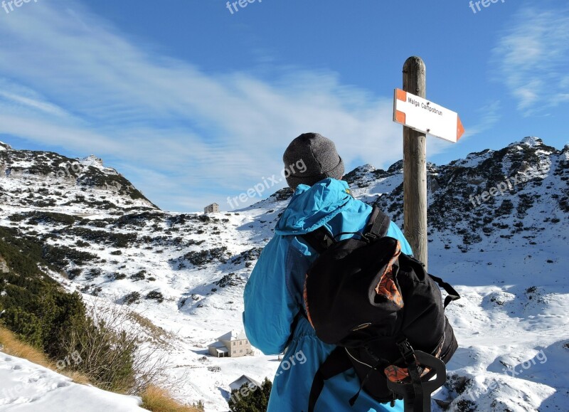 Hiking Man Mountain Snow Backpack