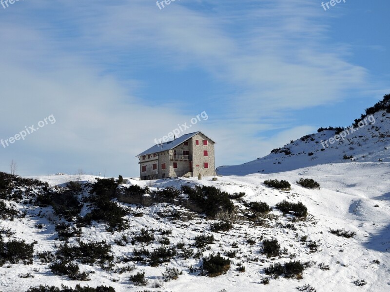 Scalorbi Refuge Mountain Snow Italy