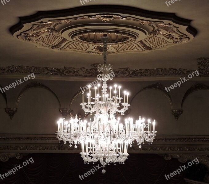 Chandelier Light Lit Light Bulbs Teatro