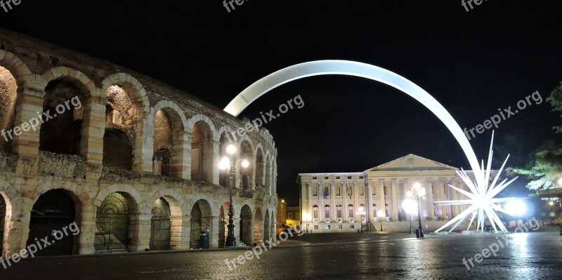 Arena Verona Comet Christmas Night