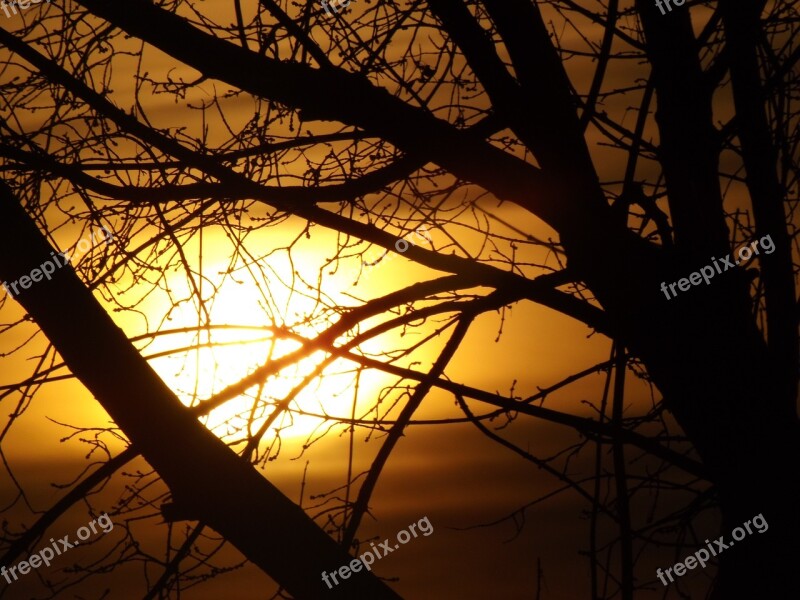 East Sun Sky Red Cloud