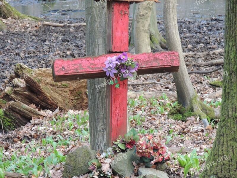 Cross Grave Flowers Purple Violet