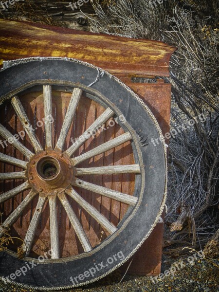 Wagon Wheel Old Wooden Wheel Vintage