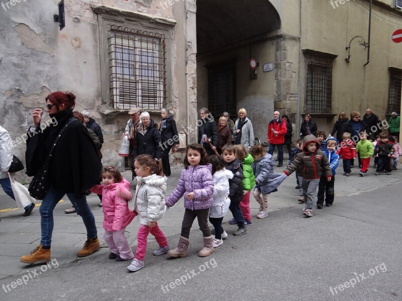 Kindergarten Children Walk More Free Photos