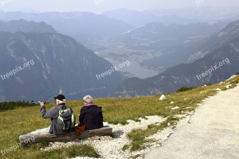 Human Old Mountain Outlook Bench