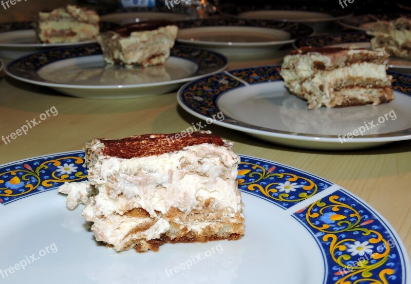 Tiramisu Sweet Dish Table Cream