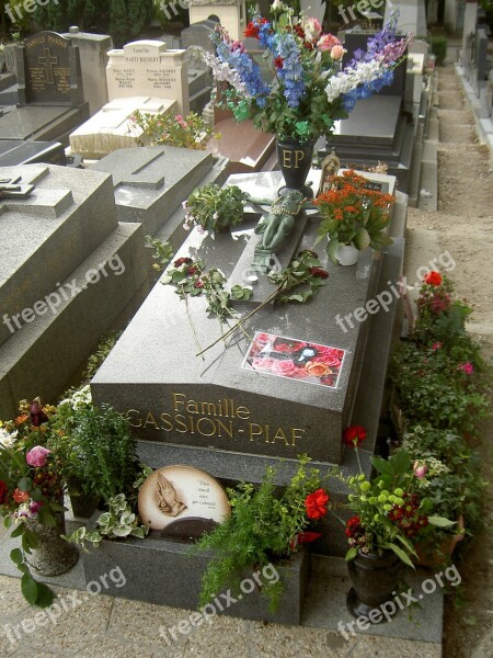 Edith Piaf Tomb Peace Cemetery Monument