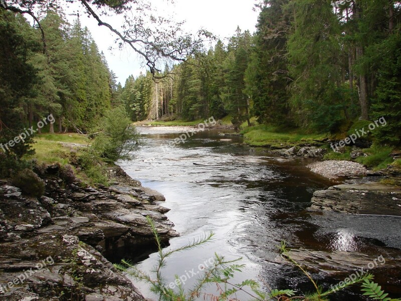 Dee Scotland River Landscape Braemar