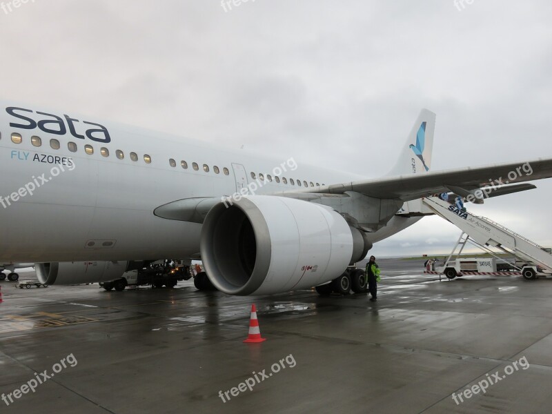 Airplane Engine Aircraft Jet Wing