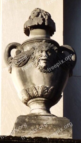 Gargoyle Urn Sackett Building Architecture Free Photos