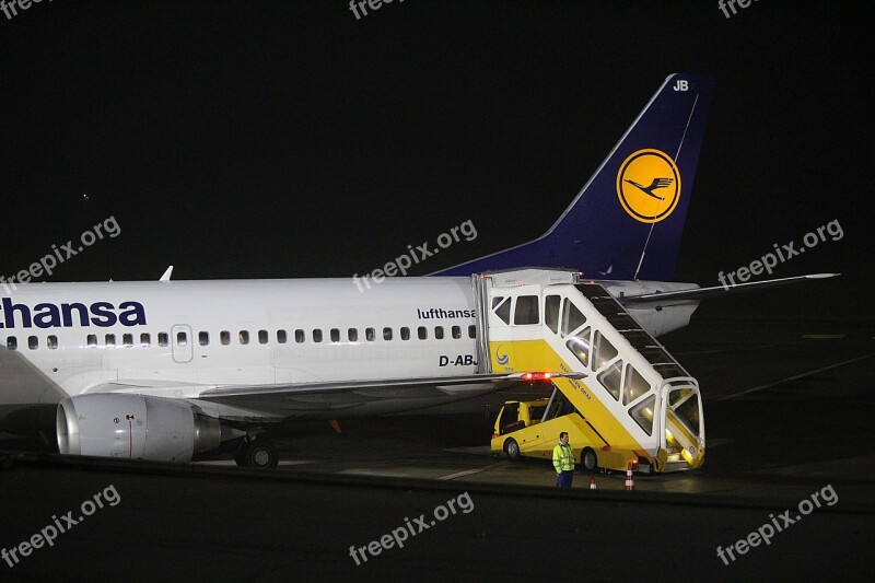 Lufthansa Aircraft Boeing Airliner Airport