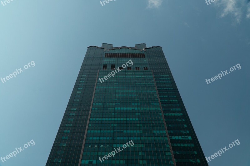 Taiwan Kaohsiung Skyscraper Blue Sky Tower