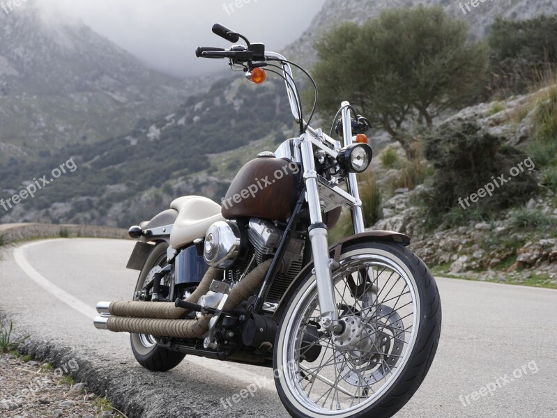 Harley Davidson Chopper Mallorca Chopper Mountains Road