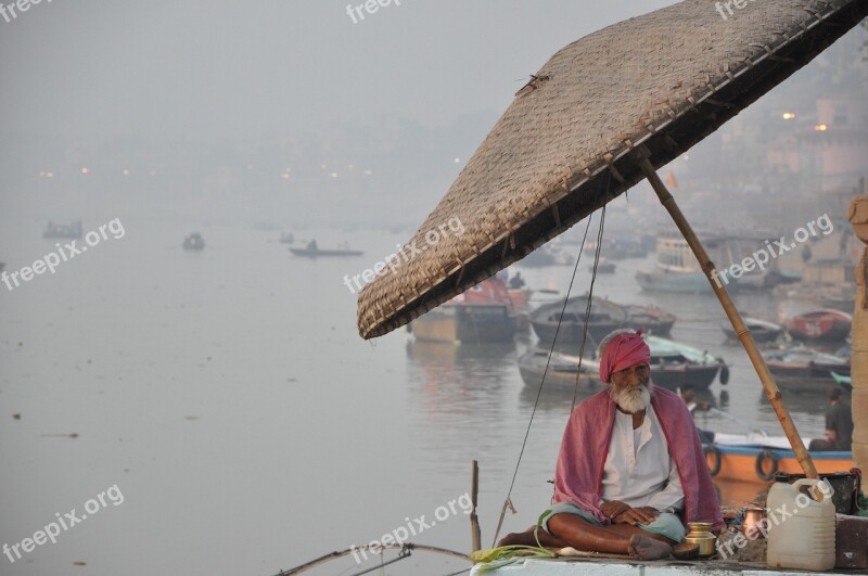 The Ghats Of Varanani Lift