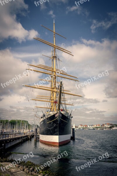 Travemünde Sailing Vessel Port Baltic Sea Tall Ship