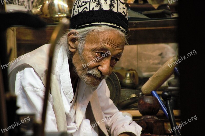 Iran Isfahan Naqsh-e Jahan Square Old Man Metal Shop