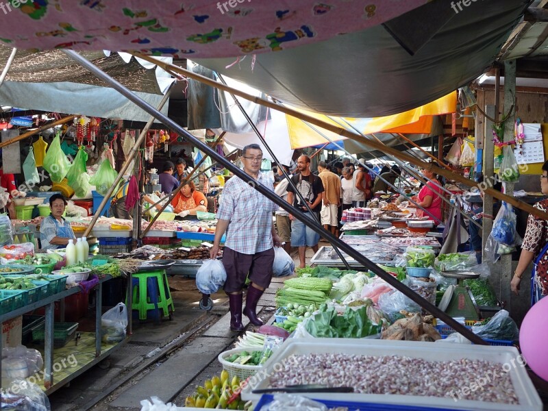 Maeklong Railway Market Thailand Marketplace Seafood Vegetable