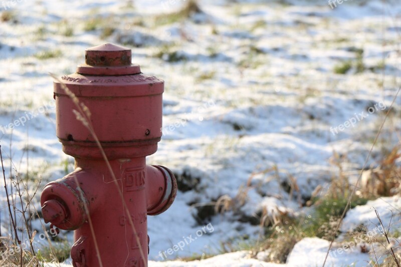 Hydrant Red Distributor Connection Water