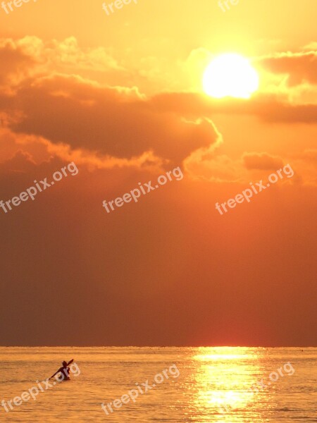 Sky Sea Sunset Kayak A Lonely