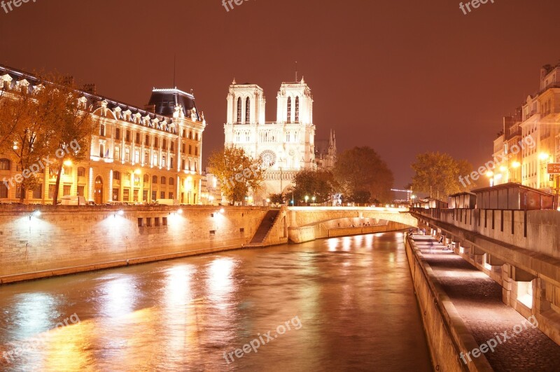 Notre Dame Paris Seine River Bridges