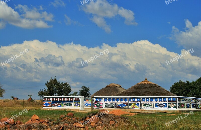 Venda Village Kraal Village Wall Decorated